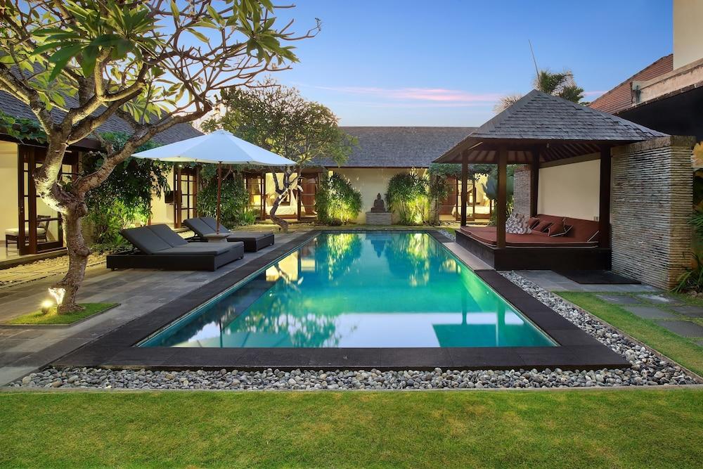 Villa Peppers Seminyak Extérieur photo